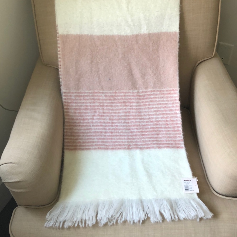 NWT Lauren Conrad scarf